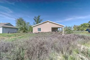 160 E 100 N, Myton, UT 84052 - Photo 3