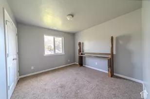 160 E 100 N, Myton, UT 84052 - Photo 7