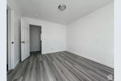 3246 S Calkary Cir W, Salt Lake City, UT 84120 - Photo 5