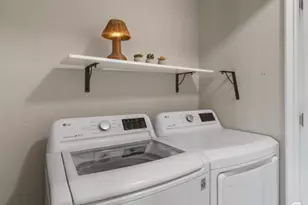 1079 W 965 N, Orem, UT 84057 - Photo 11