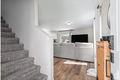 3702 N Tumwater Dr W, Eagle Mountain, UT 84005 - Photo 7
