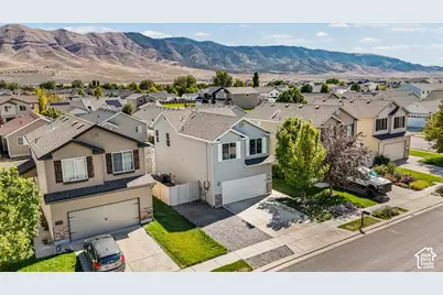 3702 N Tumwater Dr W, Eagle Mountain, UT 84005 - Photo 31