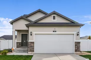 1520 E Erickson Knl Ln, Eagle Mountain, UT 84005 - Photo 1