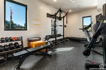 9351 S Granite Dr, Cottonwood Heights, UT 84092 - Photo 43