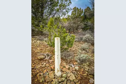 325 Escalante Path #325, New Harmony, UT 84757 - Photo 7