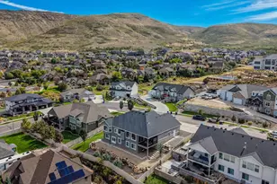 6982 W Majestic View Ln, Herriman, UT 84096 - Photo 7