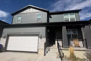 557 E Hearth Ln, Eagle Mountain, UT 84005 - Photo 1