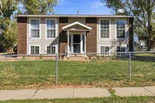 906 W 2400 N, Clinton, UT 84015 - Photo 1