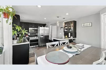 906 W 2400 N, Clinton, UT 84015 - Photo 11