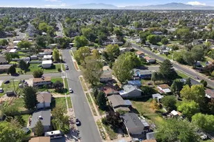 906 W 2400 N, Clinton, UT 84015 - Photo 43