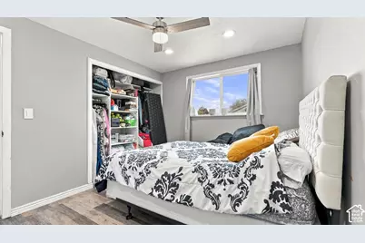 906 W 2400 N, Clinton, UT 84015 - Photo 17