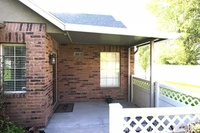 486 W 300 S #D, Springville, UT 84663 - Photo 5