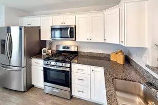 491 W Sunset Pt N, Sunset, UT 84015 - Photo 7
