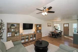 136 E Rice Ln, Farmington, UT 84025 - Photo 9