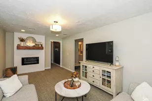 136 E Rice Ln, Farmington, UT 84025 - Photo 29
