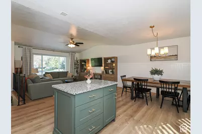 136 E Rice Ln, Farmington, UT 84025 - Photo 13