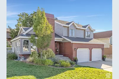 1126 E Gravel Hills Dr, Sandy, UT 84094 - Photo 1