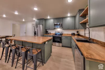 33 Merriam Ct, Moab, UT 84532 - Photo 3