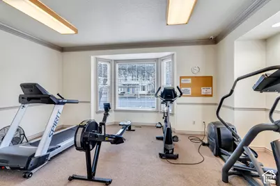 986 N Independence Ave, Provo, UT 84604 - Photo 27