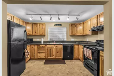4228 W Yorkshire Cir S, South Jordan, UT 84009 - Photo 21