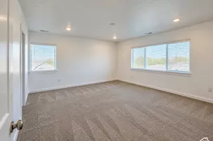 7405 N Evans Rnch Dr, Eagle Mountain, UT 84005 - Photo 11