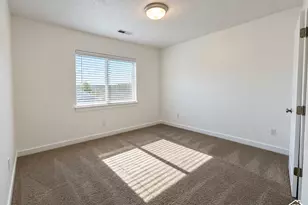 7405 N Evans Rnch Dr, Eagle Mountain, UT 84005 - Photo 19