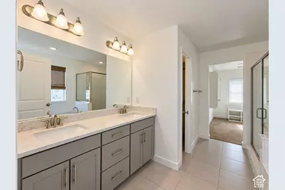 7405 N Evans Ranch Dr, Eagle Mountain, UT 84005 - Photo 13