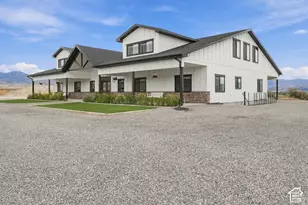 405 N Wonderful Life Ln, Malad City, ID 83252 - Photo 3
