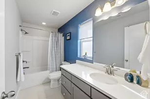 10752 S Beach Comber Way W, South Jordan, UT 84009 - Photo 33
