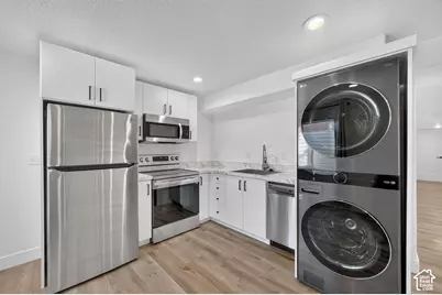 1265 N 300 W #426, Tooele, UT 84074 - Photo 27