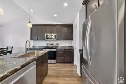 1265 N 300 W #426, Tooele, UT 84074 - Photo 11