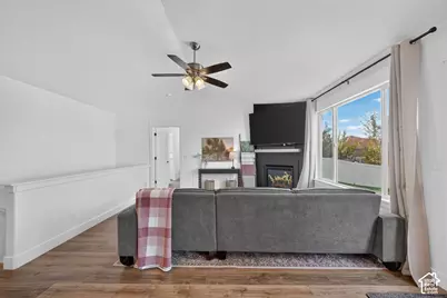 1265 N 300 W #426, Tooele, UT 84074 - Photo 5