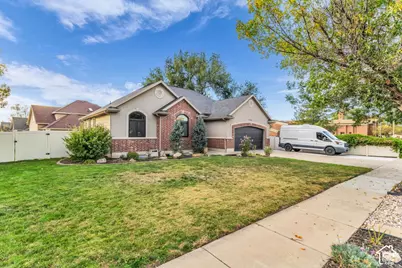 2088 S 800 W, Woods Cross, UT 84087 - Photo 3