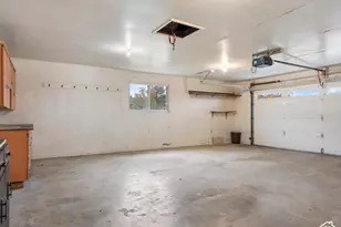 945 Drexel St, Price, UT 84501 - Photo 15