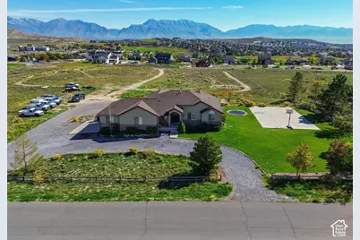 9044 N Cedar Pass Rd, Eagle Mountain, UT 84005 - Photo 5