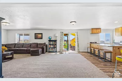 9044 N Cedar Pass Rd, Eagle Mountain, UT 84005 - Photo 31