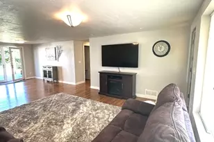 264 W 1000 St N, Bountiful, UT 84010 - Photo 15