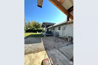 264 W 1000 St N, Bountiful, UT 84010 - Photo 3