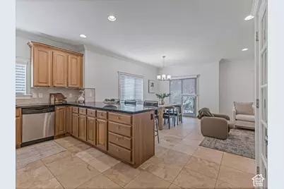4832 S Brooks Way, Holladay, UT 84117 - Photo 5