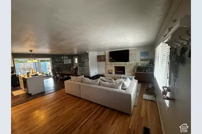 386 E 2100 S, Bountiful, UT 84010 - Photo 5