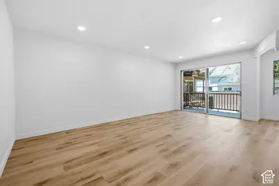 131 S 1000 E #12, Salt Lake City, UT 84102 - Photo 9