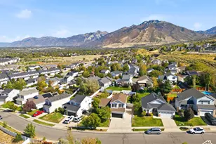 14387 S Bridgefield Dr, Draper, UT 84020 - Photo 5