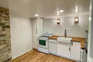 701 E 400 S, Provo, UT 84606 - Photo 21