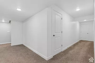 5679 S 650 E, Washington Terrace, UT 84405 - Photo 31
