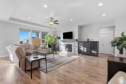 5679 S 650 E, Washington Terrace, UT 84405 - Photo 11