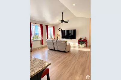 339 N Cherry Ln, Santaquin, UT 84655 - Photo 5