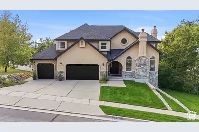 8450 S Dynasty Way, Cottonwood Heights, UT 84121 - Photo 1