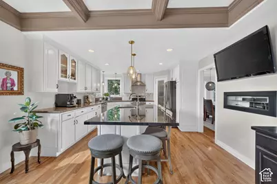 8450 S Dynasty Way, Cottonwood Heights, UT 84121 - Photo 15