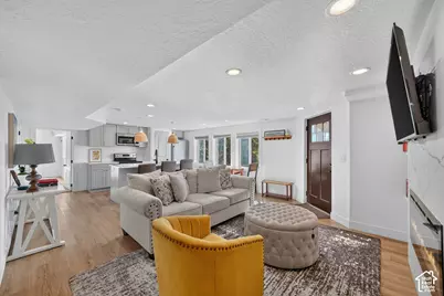 8450 S Dynasty Way, Cottonwood Heights, UT 84121 - Photo 51