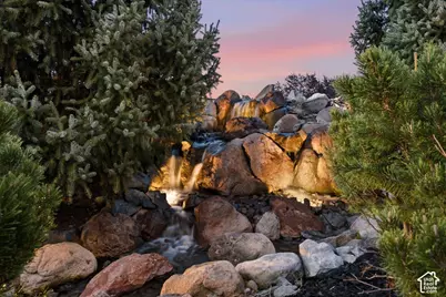 2313 E Rockview Dr, Sandy, UT 84092 - Photo 25